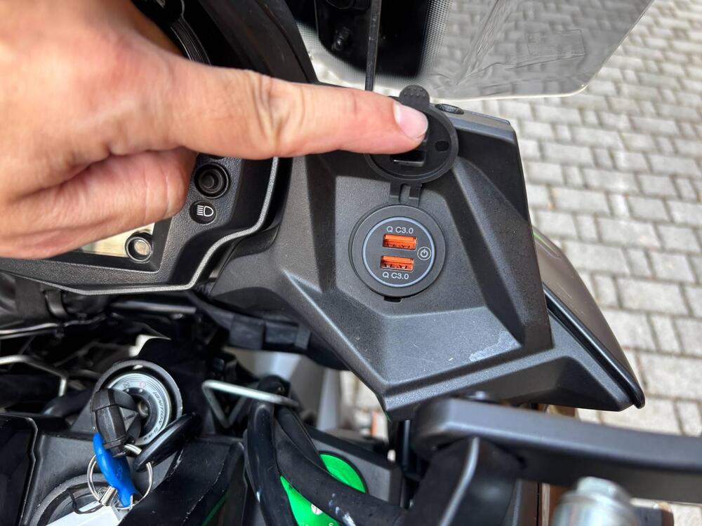 Kawasaki Versys 650 ABS (2015 - 16) (15)