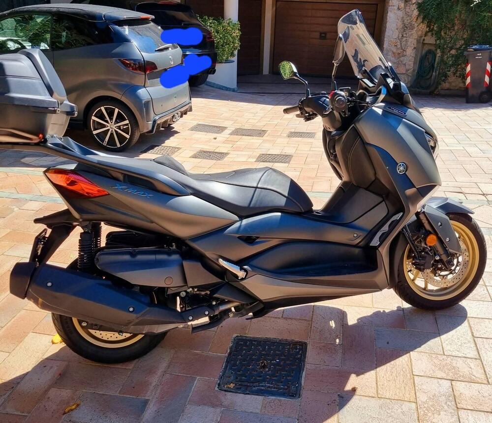 Yamaha X-Max 400 Tech Max (2020) (9)