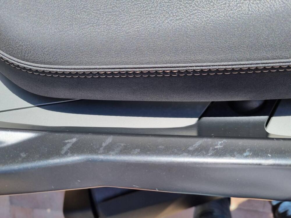 Yamaha X-Max 400 Tech Max (2020) (18)