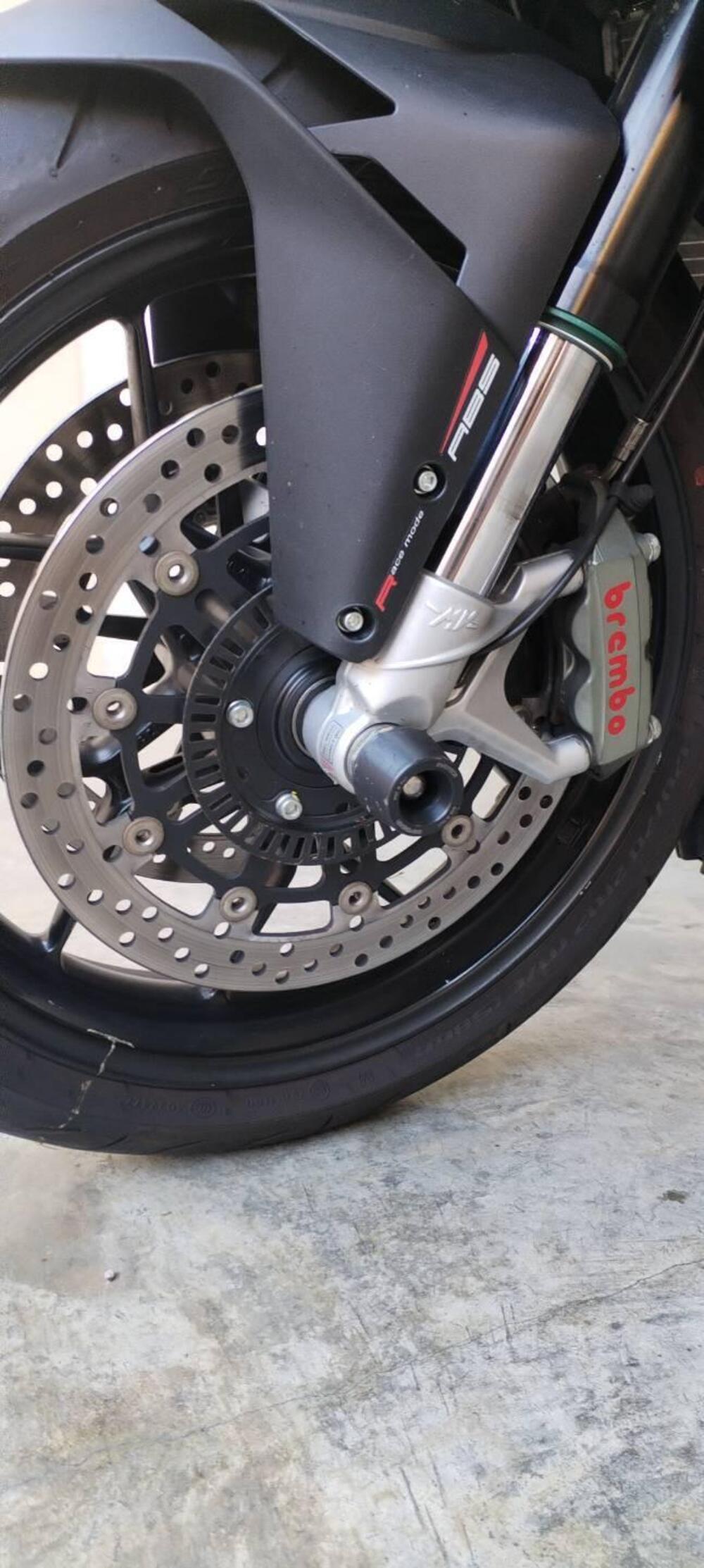 MV Agusta F3 800 EAS ABS (2013 - 17) (2)