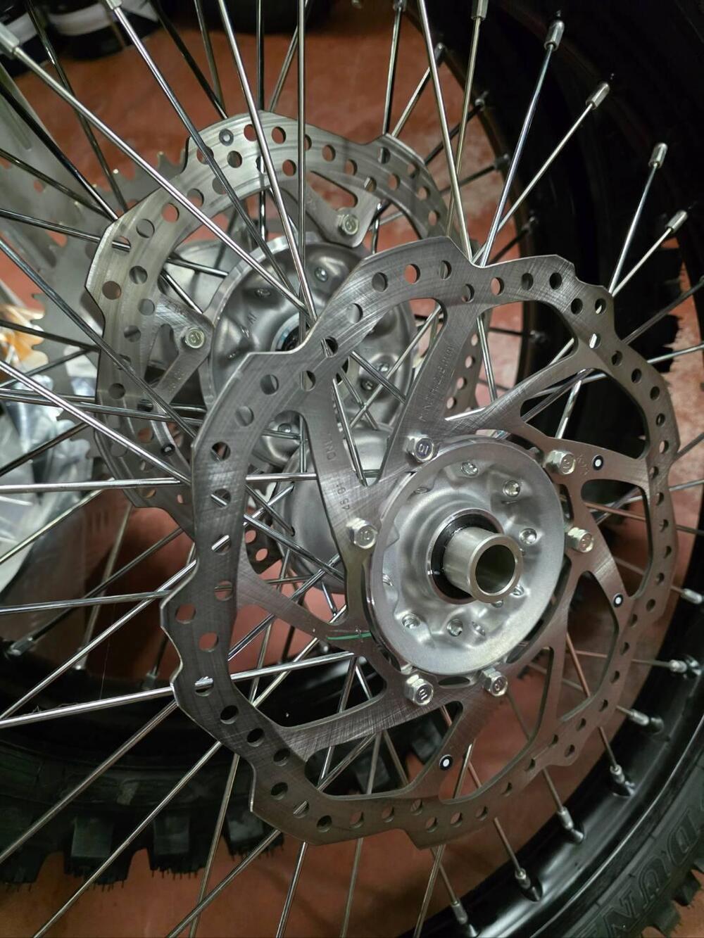 Honda CRF 450 R (2025) (8)