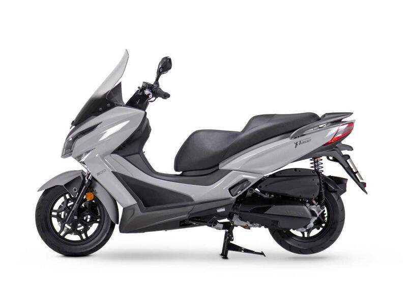 Kymco X-Town 300 X-Town 300i (2025) (6)