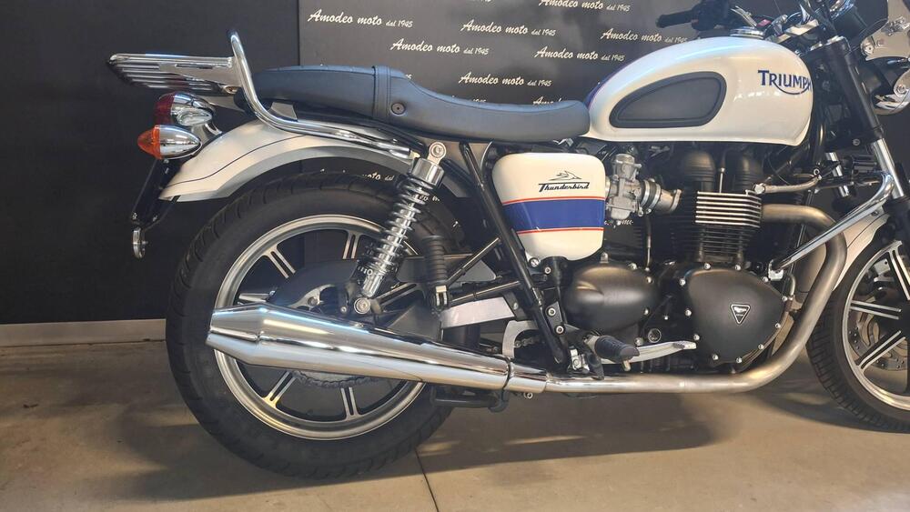 Triumph Bonneville SE (2009 - 13) (4)