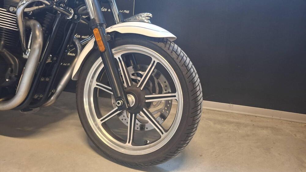 Triumph Bonneville SE (2009 - 13) (6)