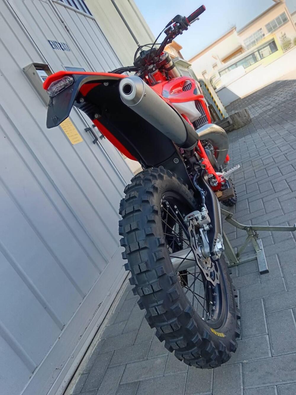 Betamotor RR X-PRO 300 2T Enduro (2026) (15)