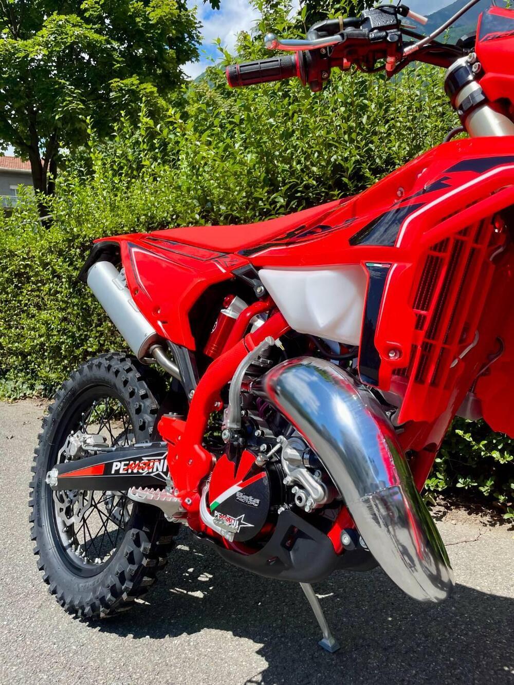 Betamotor RR X-PRO 125 2T Enduro (2026) (3)