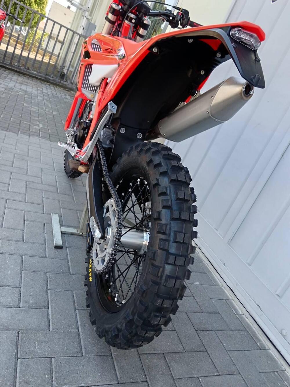 Betamotor RR X-PRO 390 4T Enduro (2026) (16)