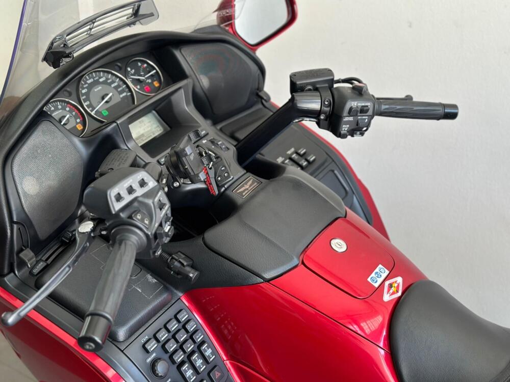 Honda GL 1800 Gold Wing (2012 - 17) (17)