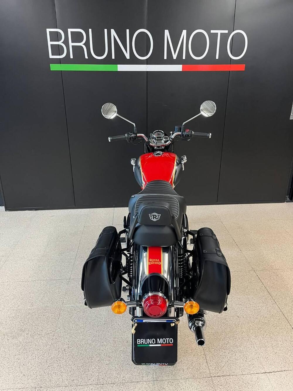 Royal Enfield Classic 350 (2021 - 26) (4)