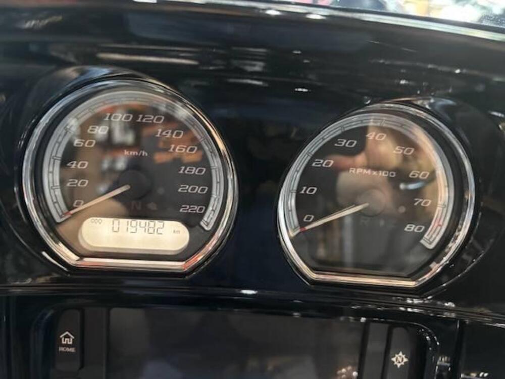 Harley-Davidson 107 Electra Glide Ultra Limited (2017 - 18) - FLHTK (5)