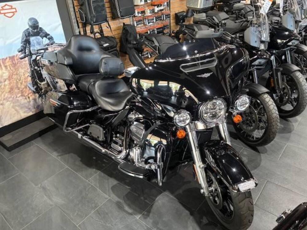 Harley-Davidson 107 Electra Glide Ultra Limited (2017 - 18) - FLHTK (6)