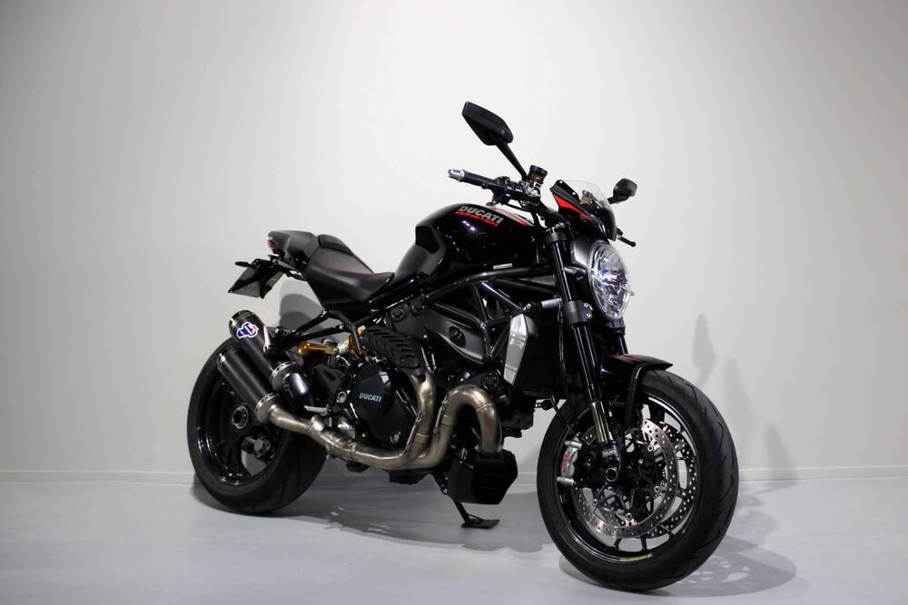 Ducati Monster 1200 R (2016 - 19) (2)