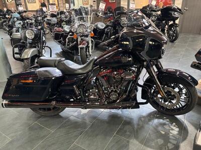 Harley-Davidson 117 Street Glide (2022) - FLHXSE usata