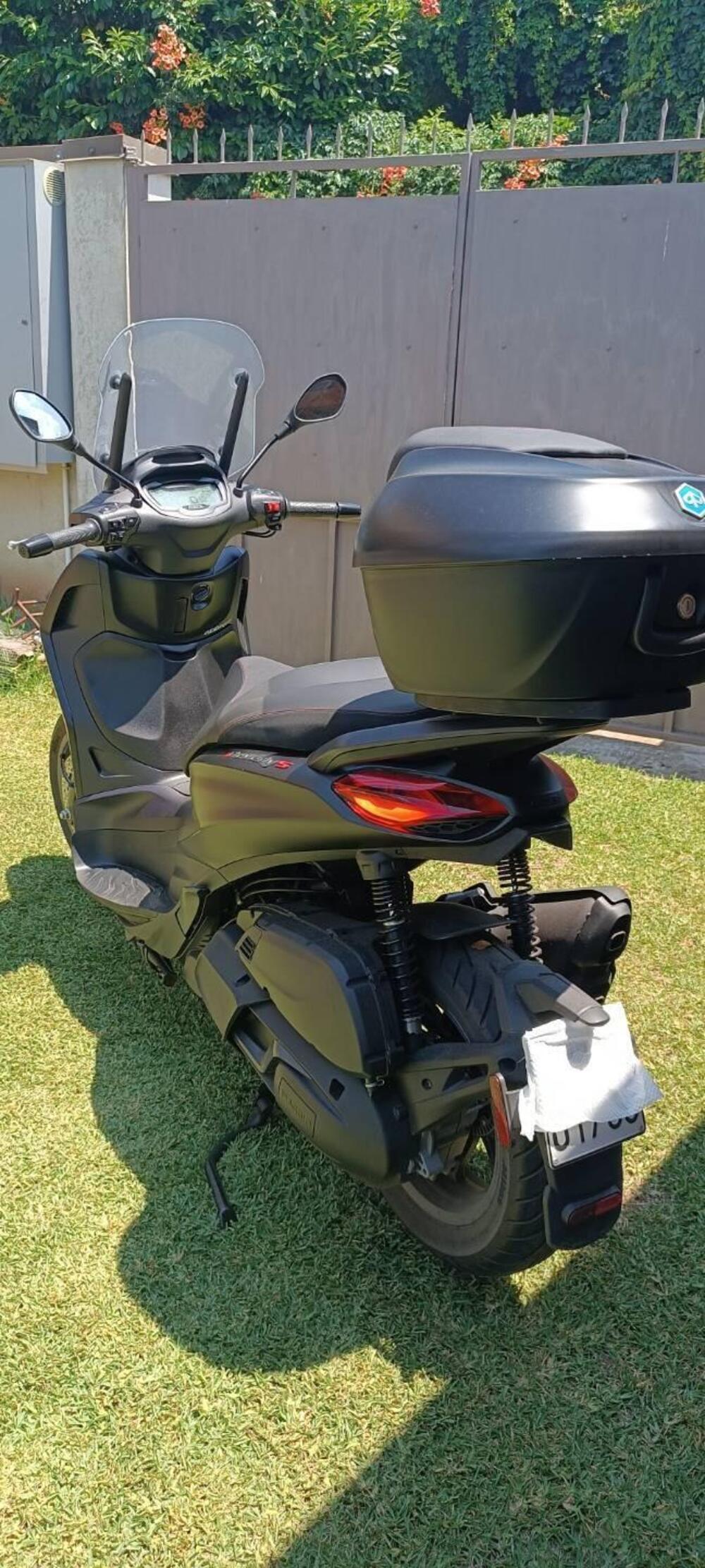 Piaggio Beverly 400 S ABS-ASR (2021 - 24) (8)