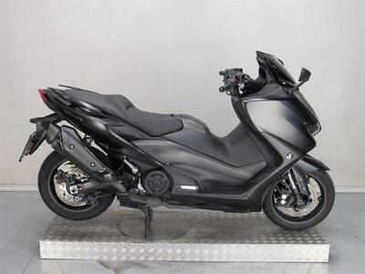 Yamaha T-Max 560 (2020 - 21) usata