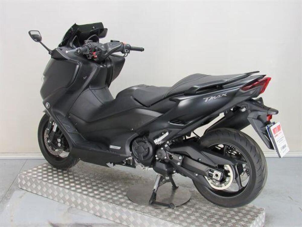 Yamaha T-Max 560 (2020 - 21) (6)