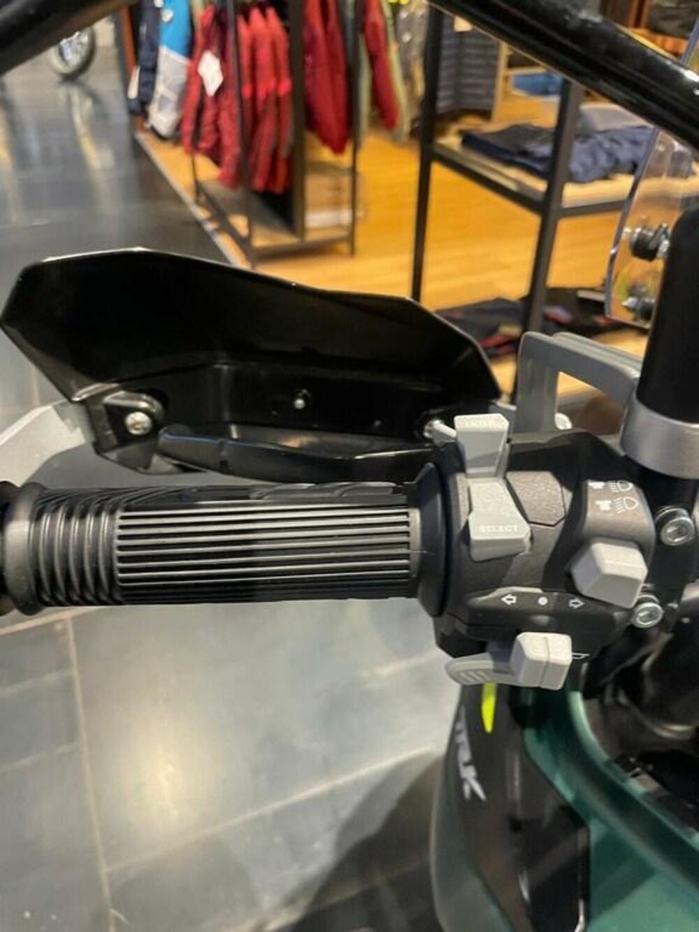 Benelli TRK 702X (2023 - 25) (5)