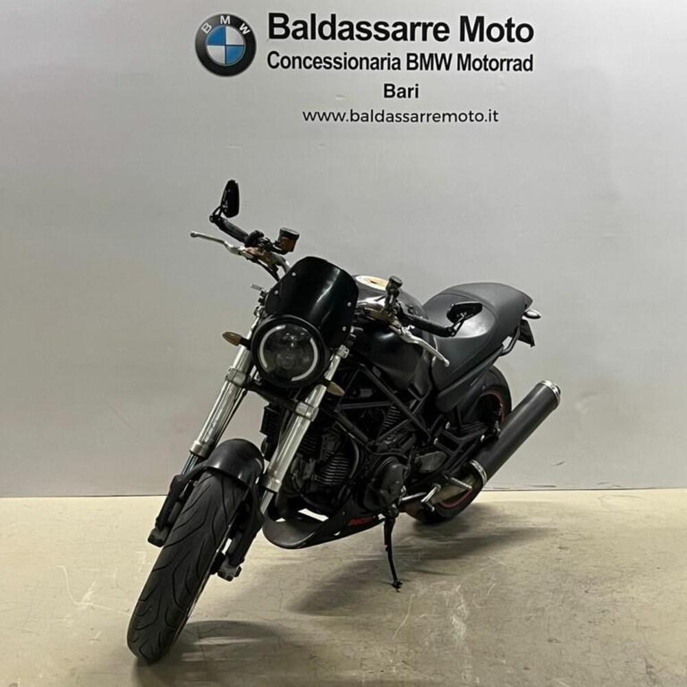 Ducati Monster 900 Dark I.E. (1999 - 02) (3)