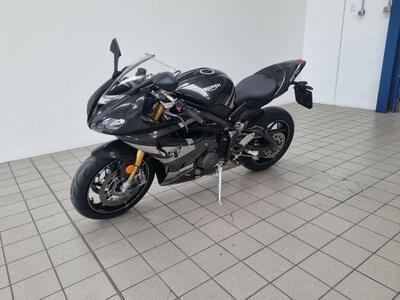 Triumph Daytona 765 Moto2 (2019 - 20) usata