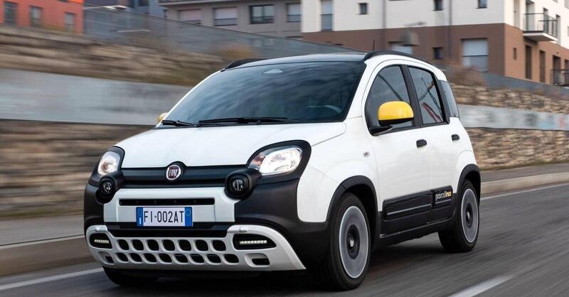 Fiat Panda: resta in campo e le ha tutte contro. Top e Flop