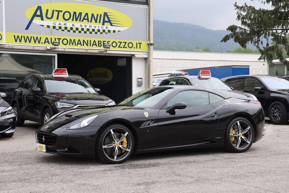Ferrari California Spider usata a Varese