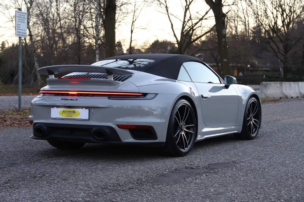 Porsche 911 Cabrio usata a Varese (5)