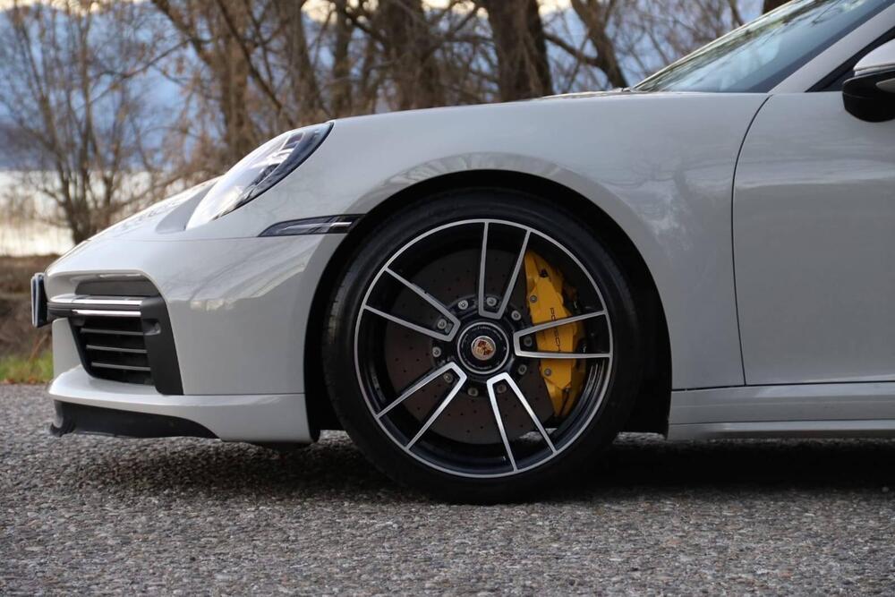 Porsche 911 Cabrio usata a Varese (7)