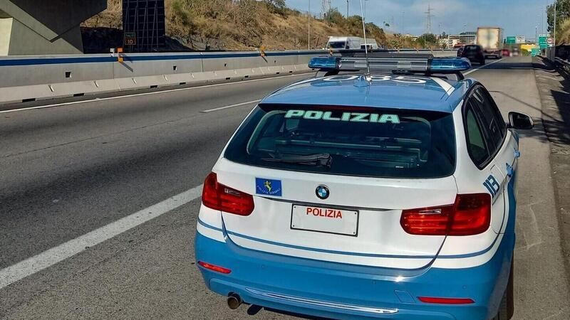 Il pizzo sul biglietto dell&#039;autostrada: non pagare e chiama la Polizia