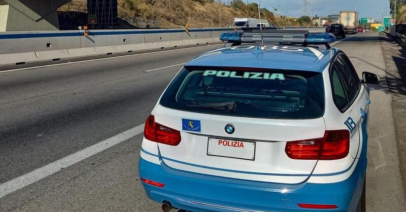 Il pizzo sul biglietto dell&#039;autostrada: non pagare e chiama la Polizia