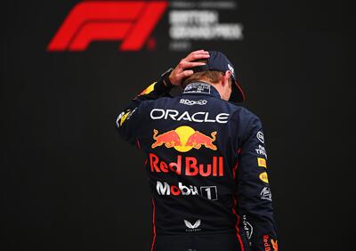 F1. Red Bull, Helmut Marko: “Verstappen e Mercedes sono in trattativa, ma non ci preoccupiamo perché…”