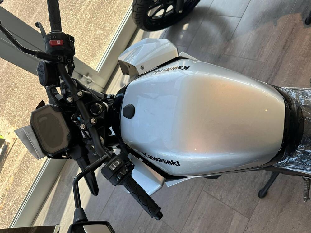 Kawasaki Z e-1 (2024 - 26) (3)