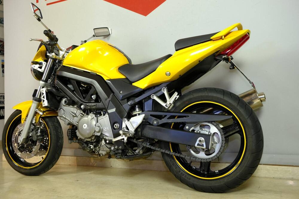 Suzuki SV 650 (2006 - 11) (3)