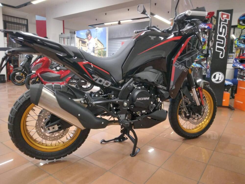 Moto Morini X-Cape 700 Gold Edition (2025 - 26) (3)