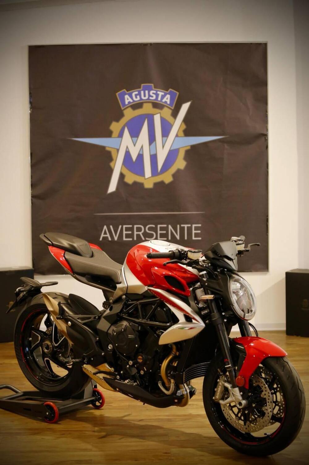 MV Agusta Brutale 800 RR Ottantesimo (2025) (3)
