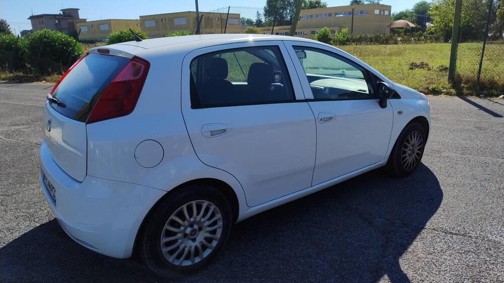 Fiat Grande Punto usata a Latina (4)