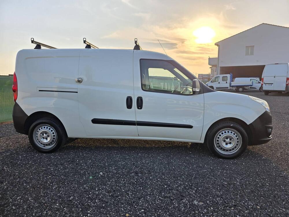 Opel Combo usata a Viterbo (6)