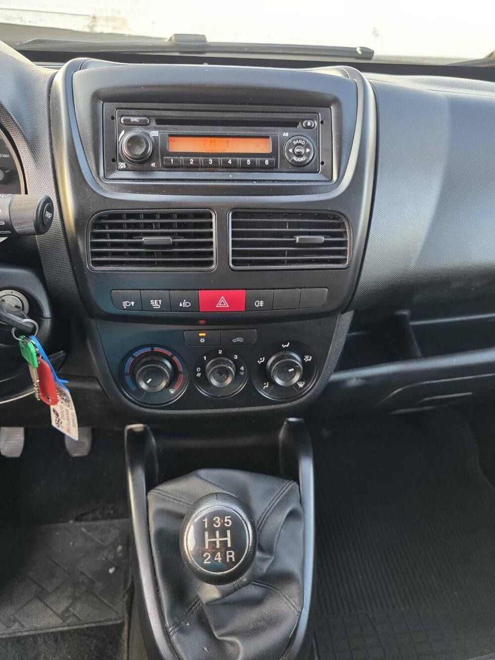 Opel Combo usata a Viterbo (10)