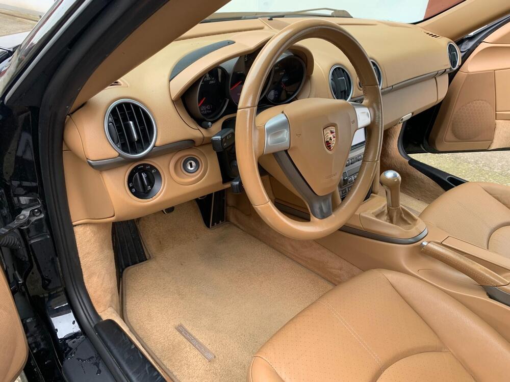Porsche Cayman usata a Milano (11)