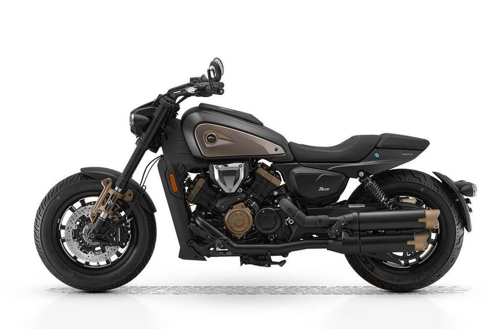 QJ Motor SRV 600 V (2025 - 26) (4)