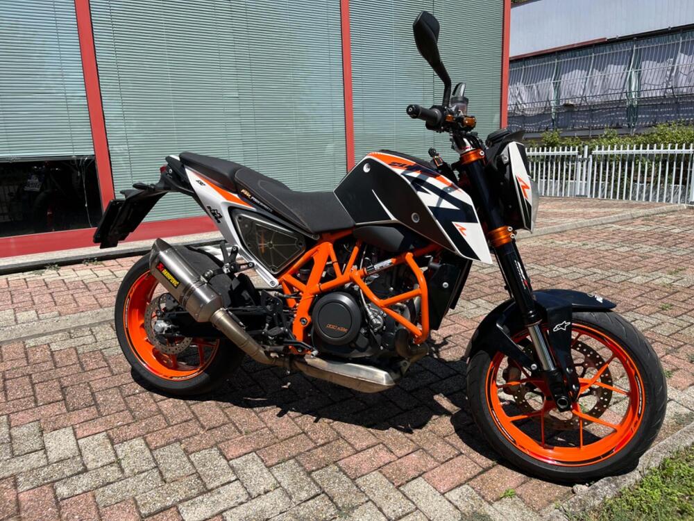 KTM 690 Duke R (2010 - 15) (2)