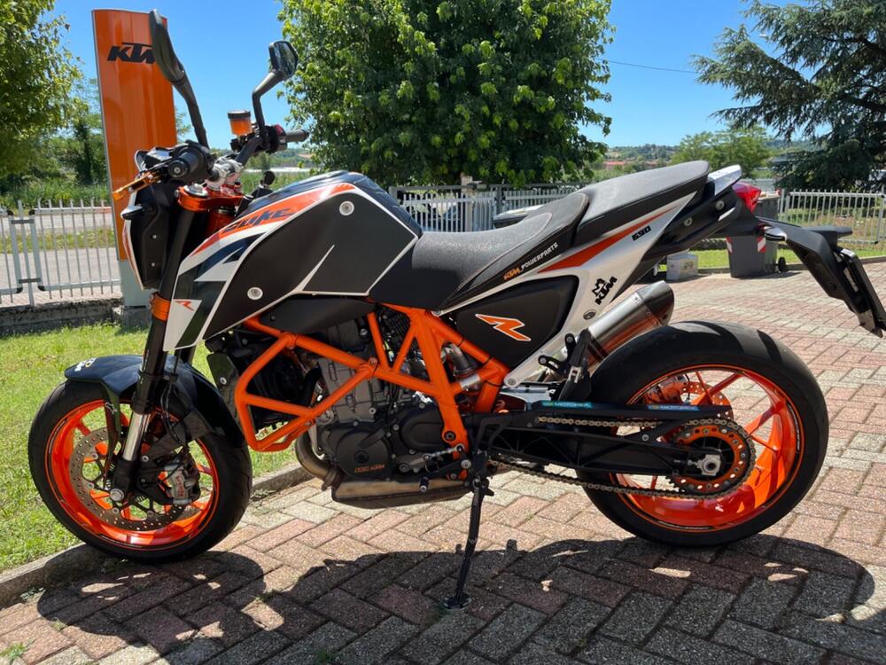 KTM 690 Duke R (2010 - 15) (11)