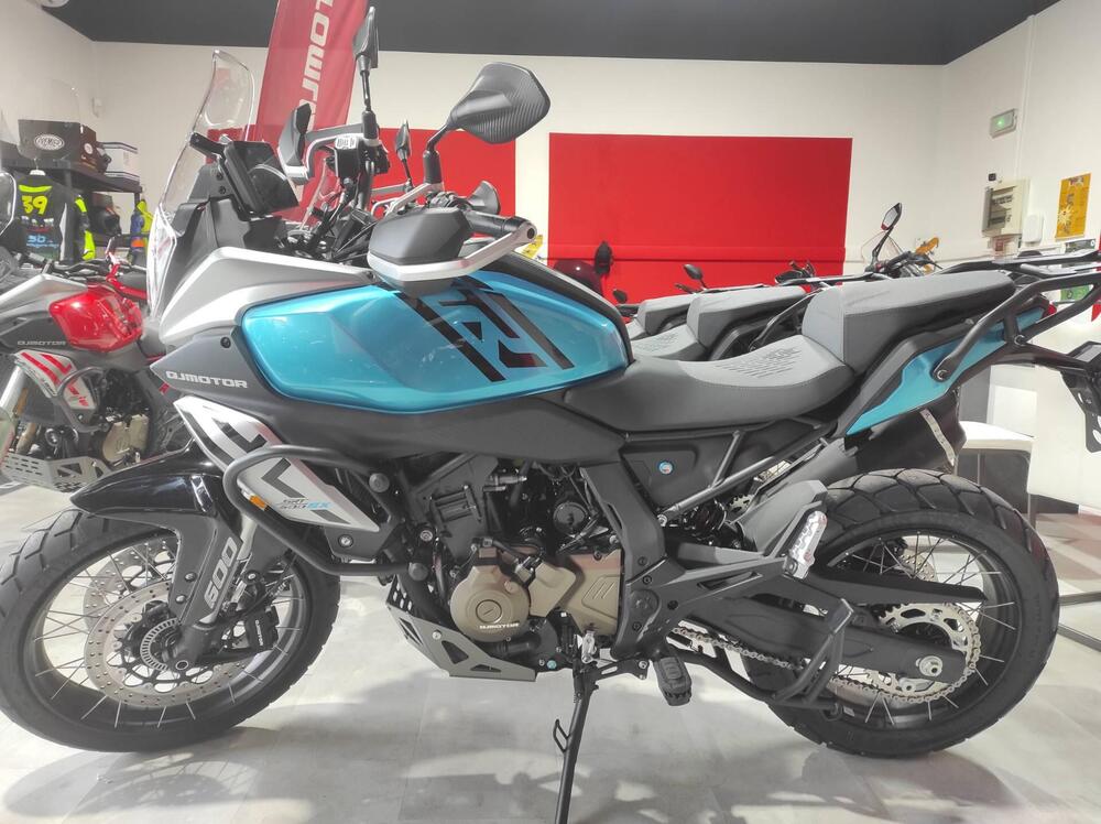 QJ Motor SRT 600 SX (2024 - 26) (8)