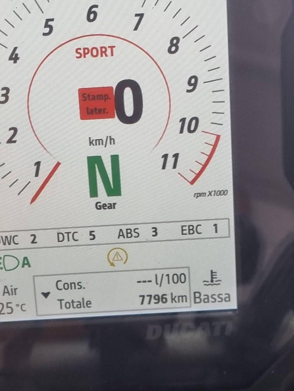 Ducati DesertX (2022 - 25) (5)