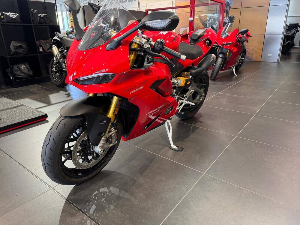 Ducati Panigale V2 S (2025 - 26) (2)