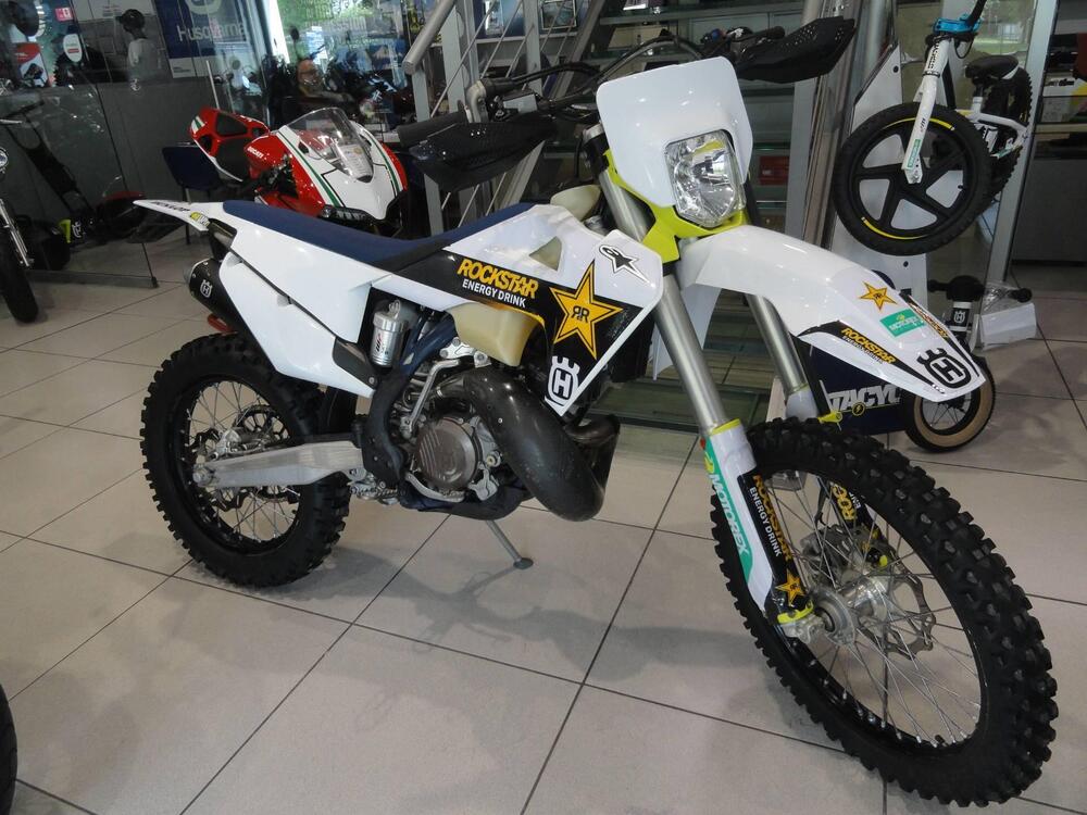 Husqvarna TE 150i (2020) (2)