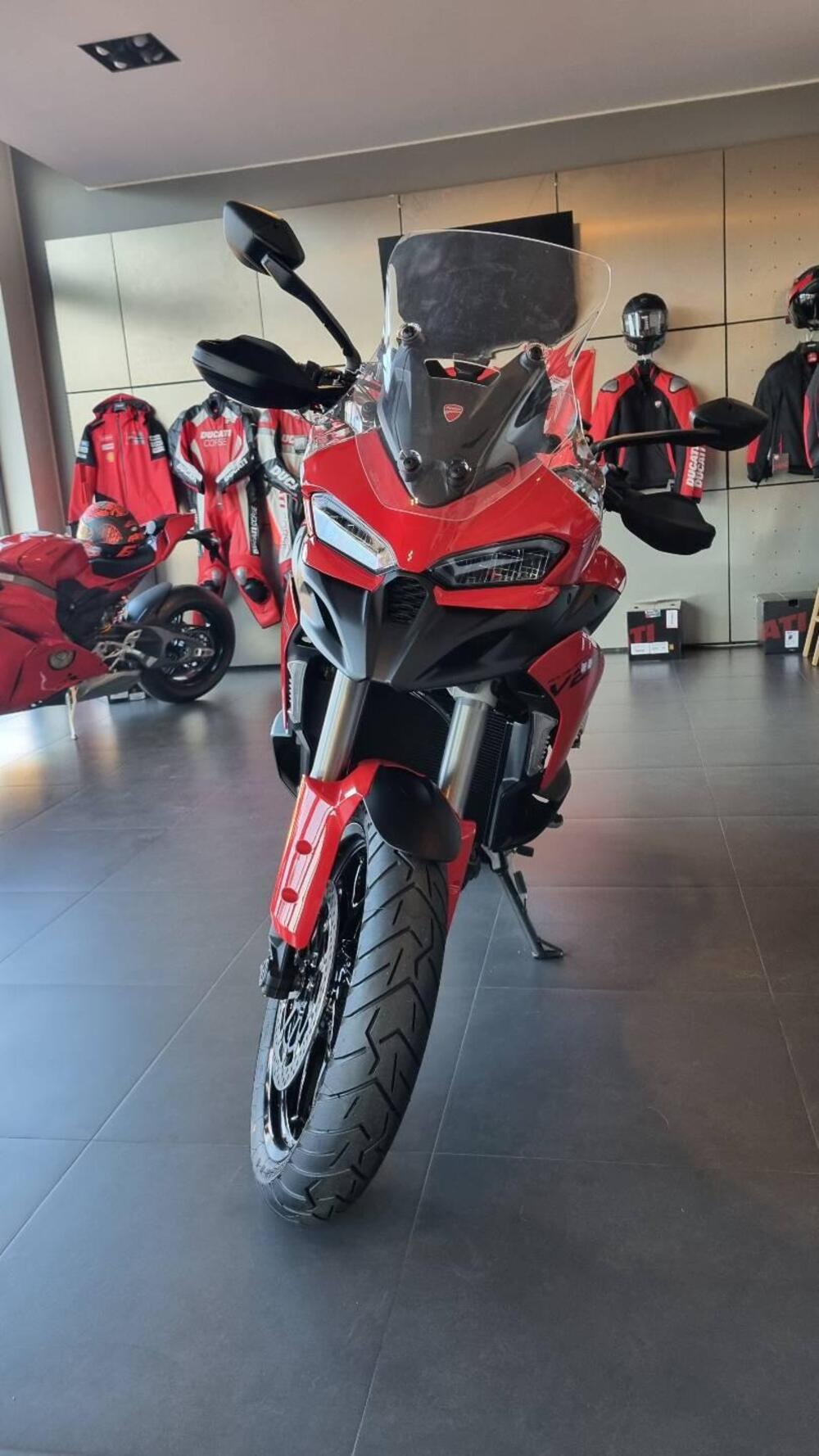 Ducati Multistrada V2 S (2025) (2)