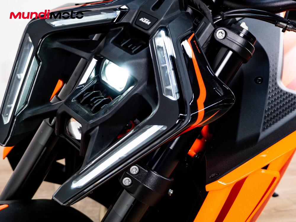 KTM 1390 Super Duke R EVO (2024 - 26) (15)