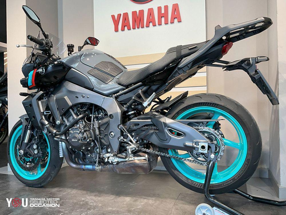Yamaha MT-10 (2022 - 26) (6)