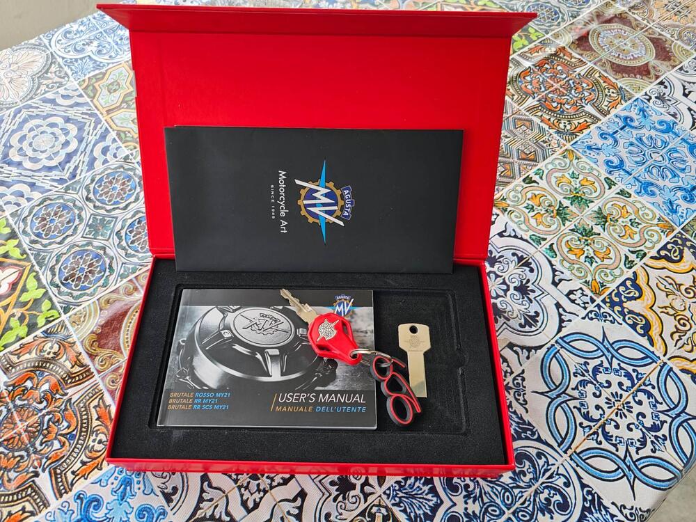 MV Agusta Brutale 800 Rosso (2021 - 23) (7)