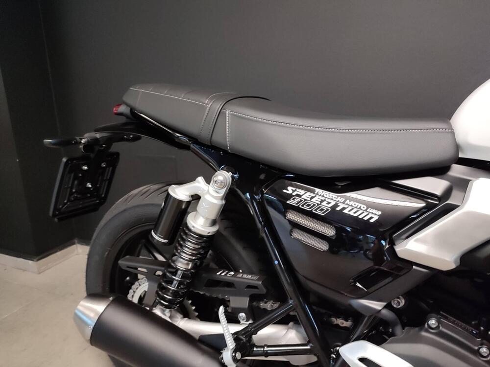 Triumph Speed Twin 900 (2025 - 26) (6)